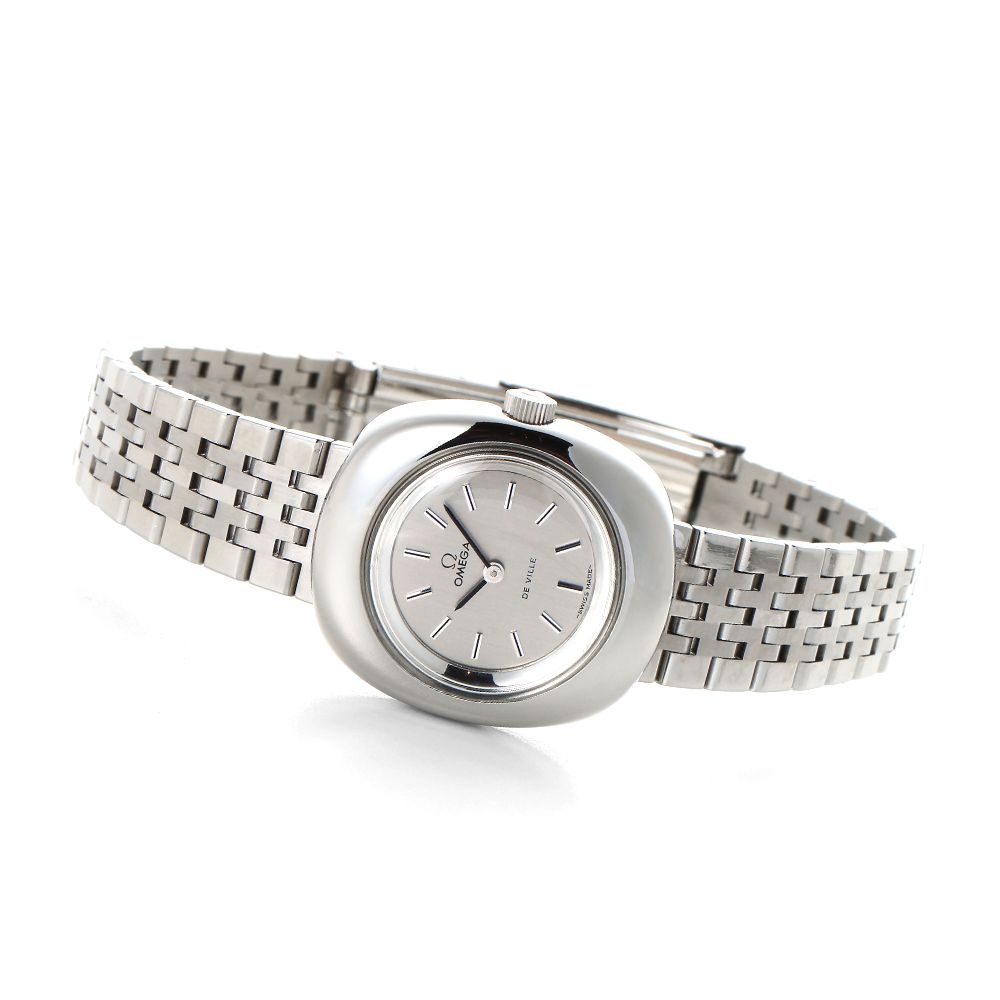 Ladies Vintage Omega De Ville 515.027 - A UFO Shaped Sports Watch