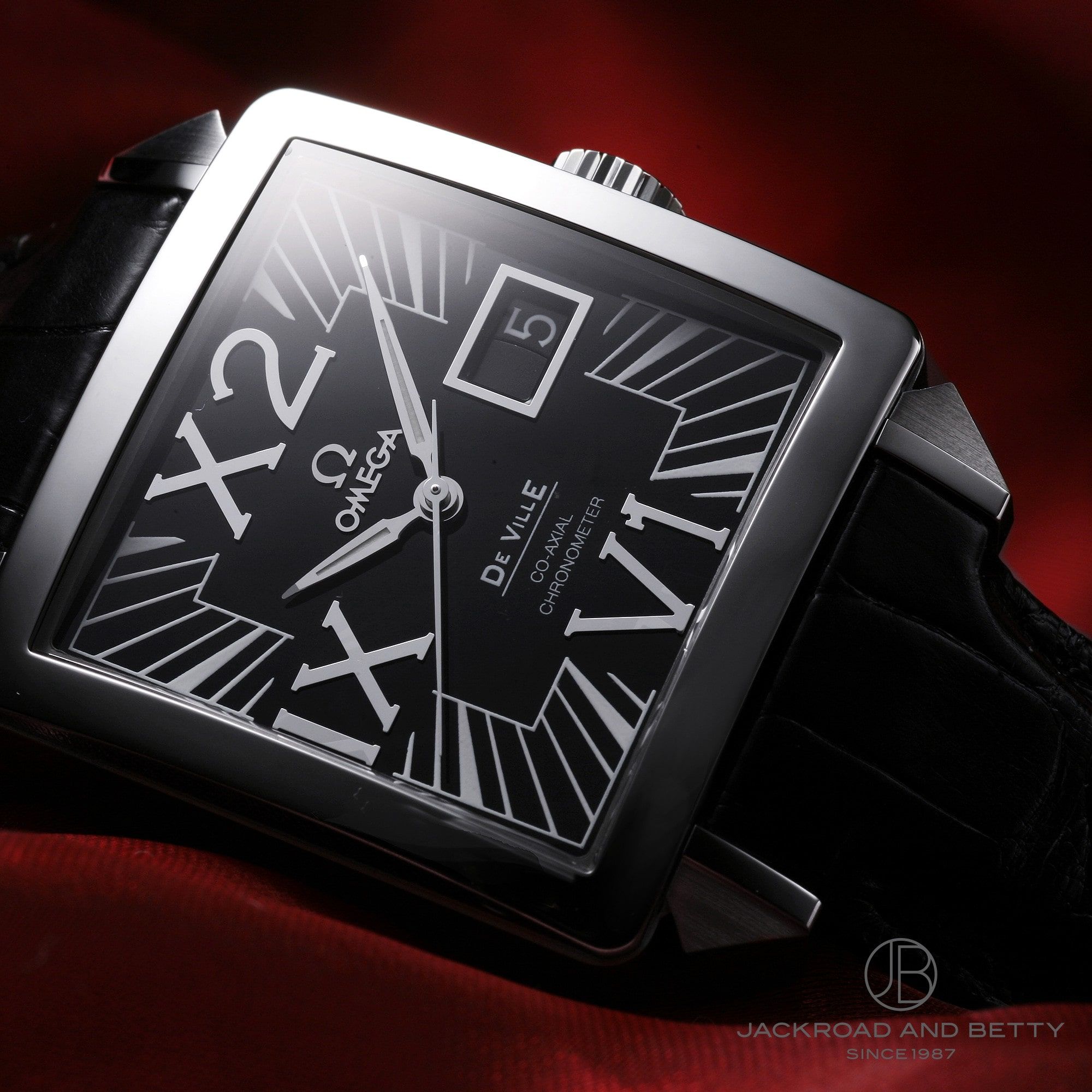 Oversize Art-Deco Tanks - Omega De Ville X2 Big Date