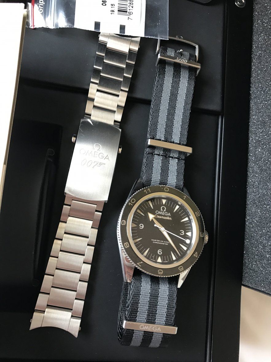 Bond hot sale omega spectre